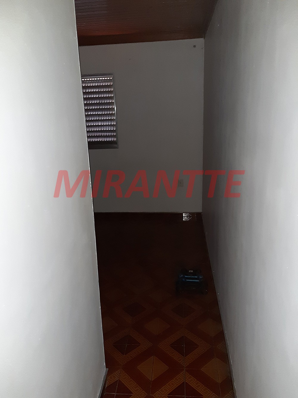 Sobrado de 208m² com 4 quartos em Imirim