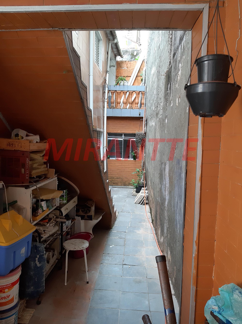 Sobrado de 208m² com 4 quartos em Imirim