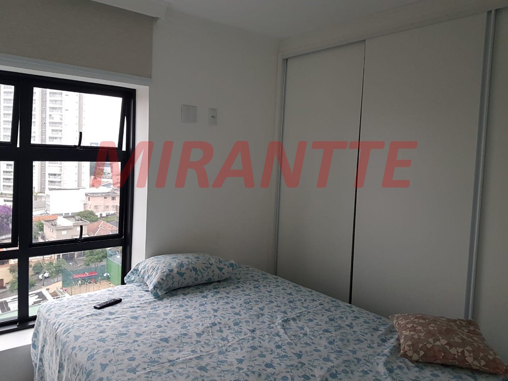 Apartamento de 57m² com 2 quartos em Vila Ester