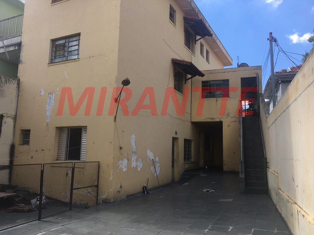 Sobrado de 197m² com 3 quartos em Vila Gustavo