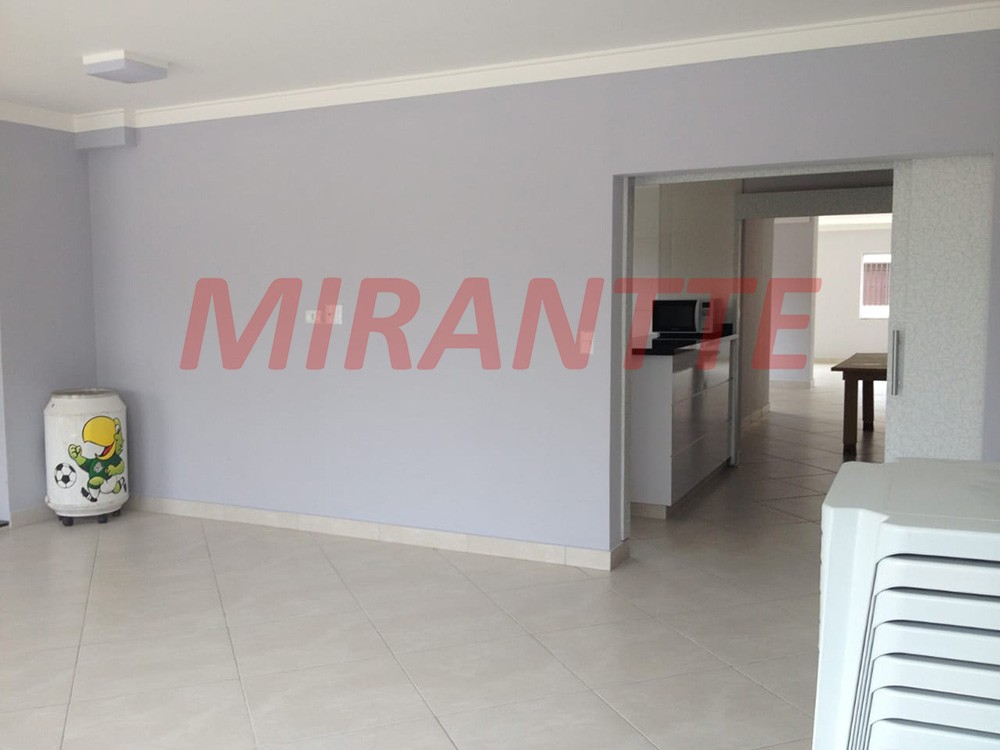 Apartamento de 70m² com 3 quartos em Santa Teresinha