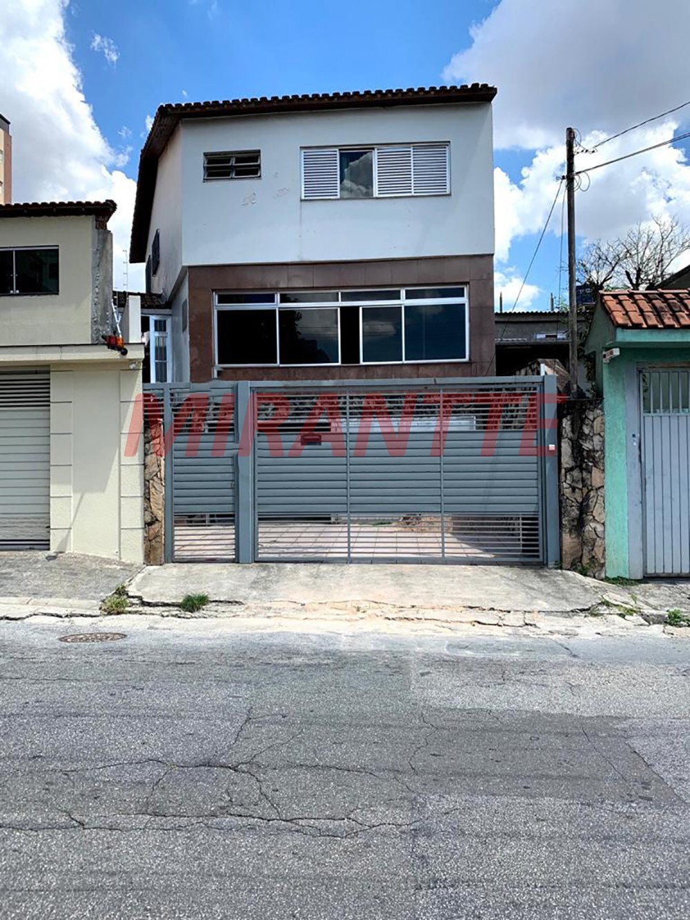 Sobrado de 199m² com 3 quartos em Vila Ede