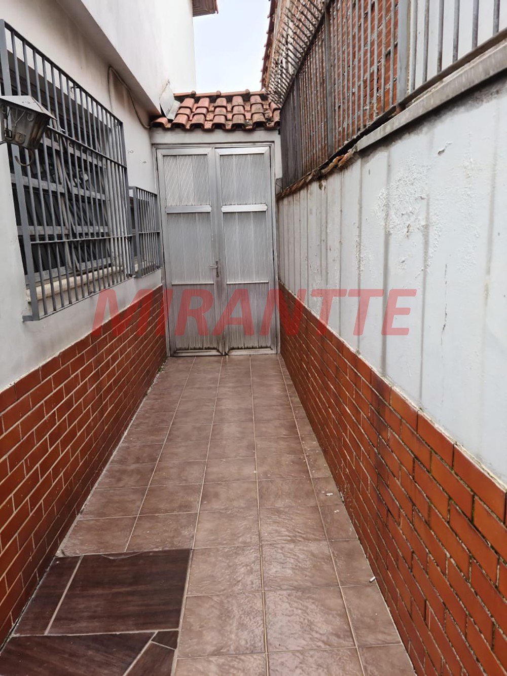 Sobrado de 199m² com 3 quartos em Vila Ede
