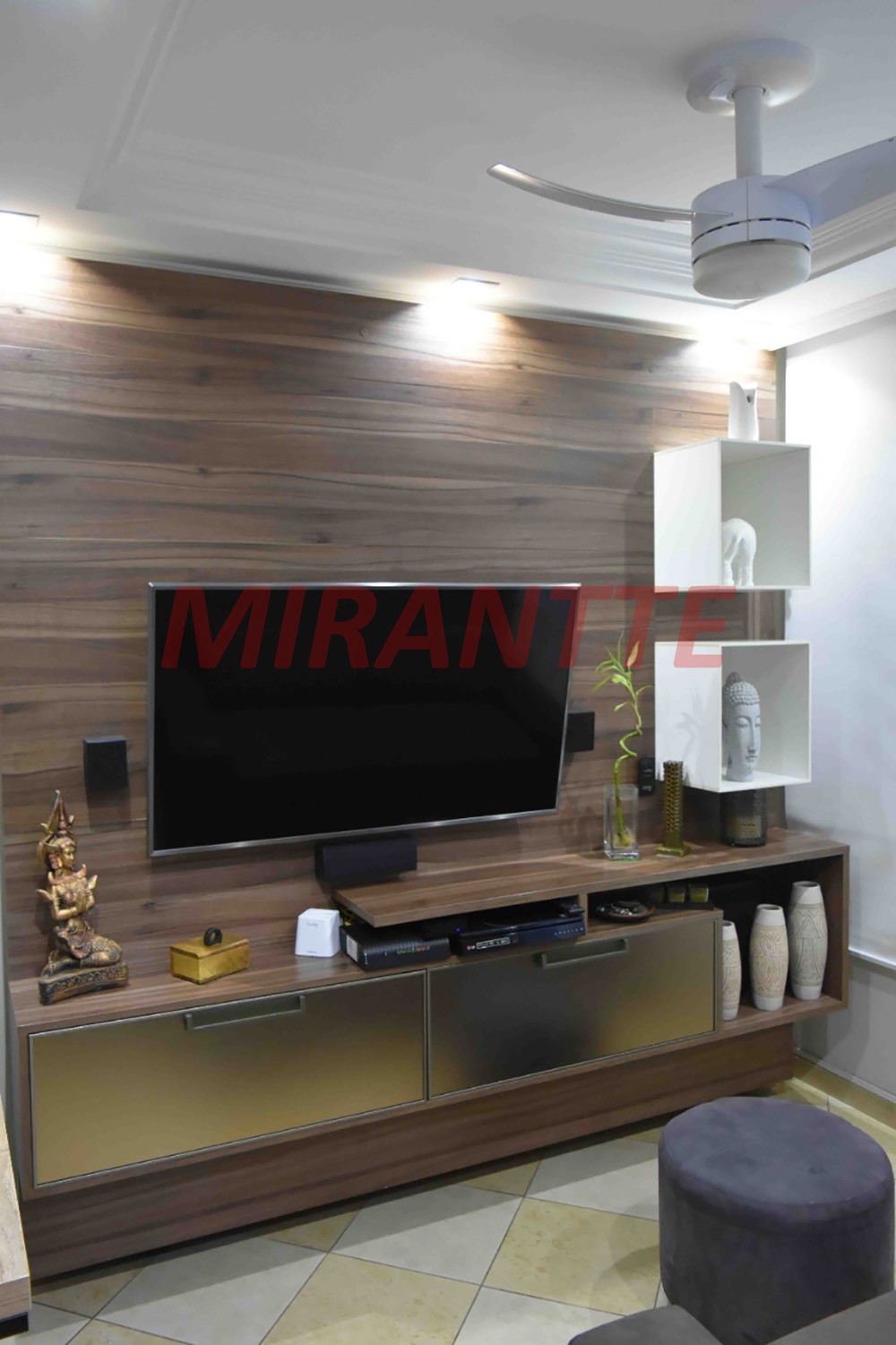 Apartamento de 50m² com 2 quartos em Vila Basileia