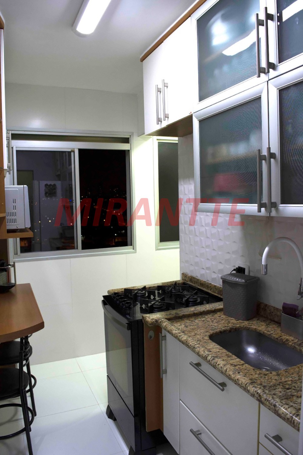 Apartamento de 50m² com 2 quartos em Vila Basileia