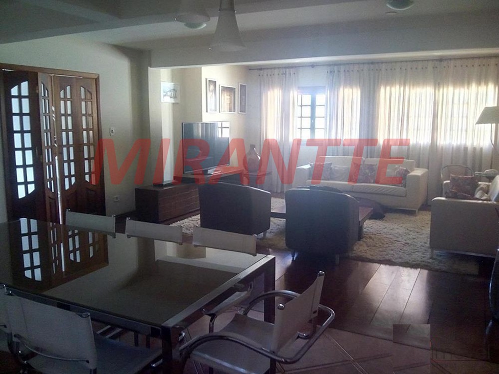 Casa terrea de 356m² com 3 quartos em Vila Rosália