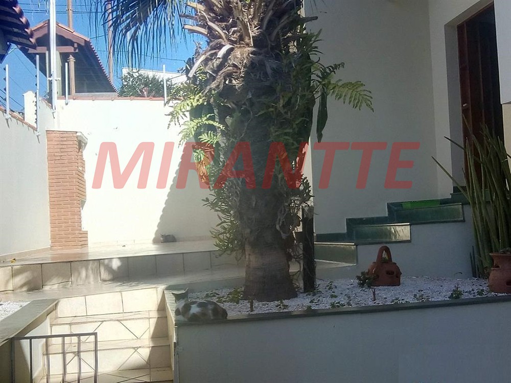 Casa terrea de 356m² com 3 quartos em Vila Rosália