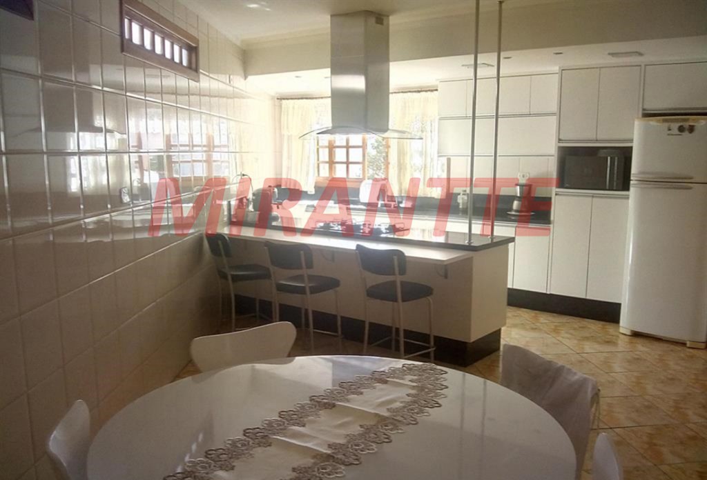 Casa terrea de 356m² com 3 quartos em Vila Rosália