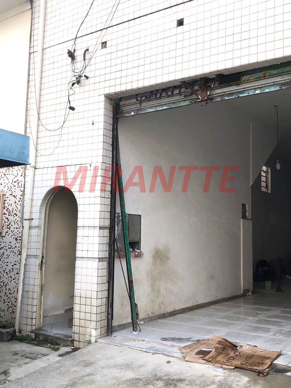 Comercial de 120m² em Vila Nivi