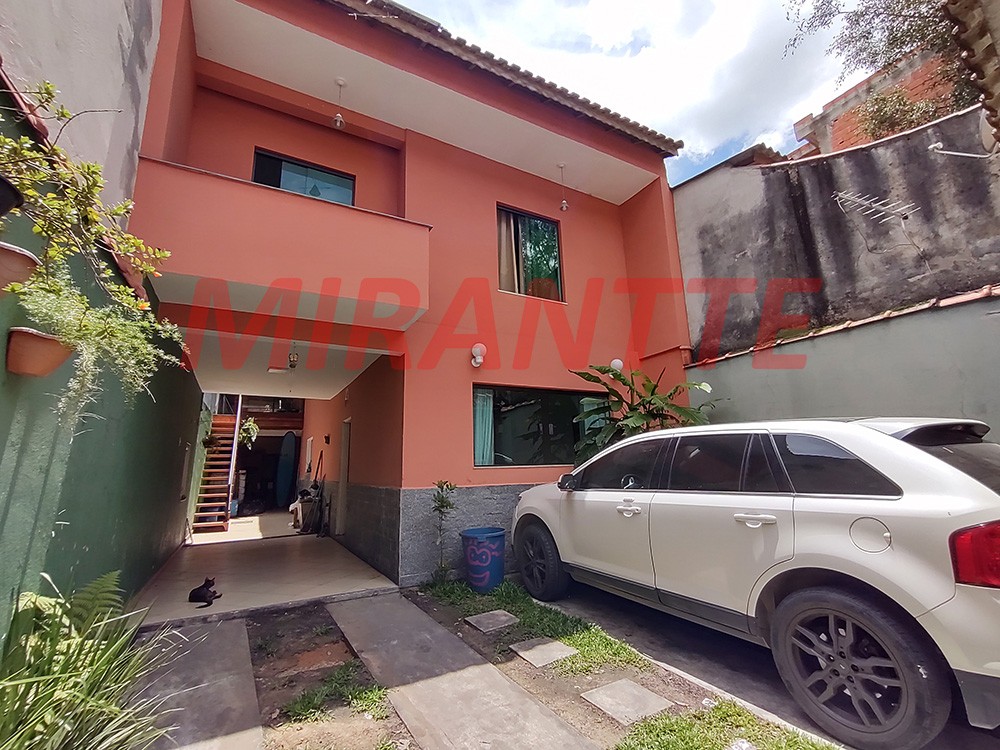 Sobrado de 150m² com 3 quartos em Furnas