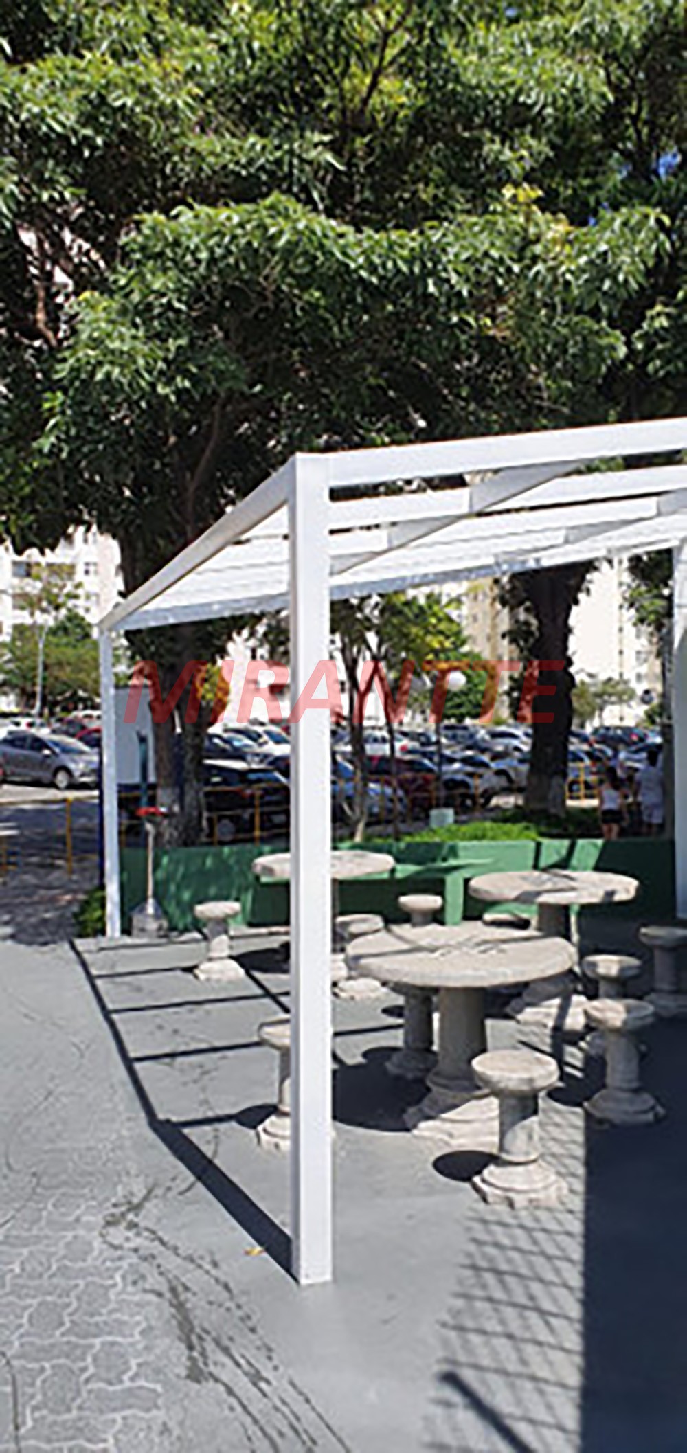 Apartamento de 68m² com 3 quartos em Horto Florestal