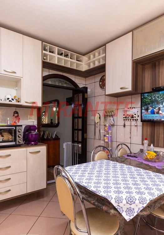 Sobrado de 192m² com 3 quartos em Vila Medeiros