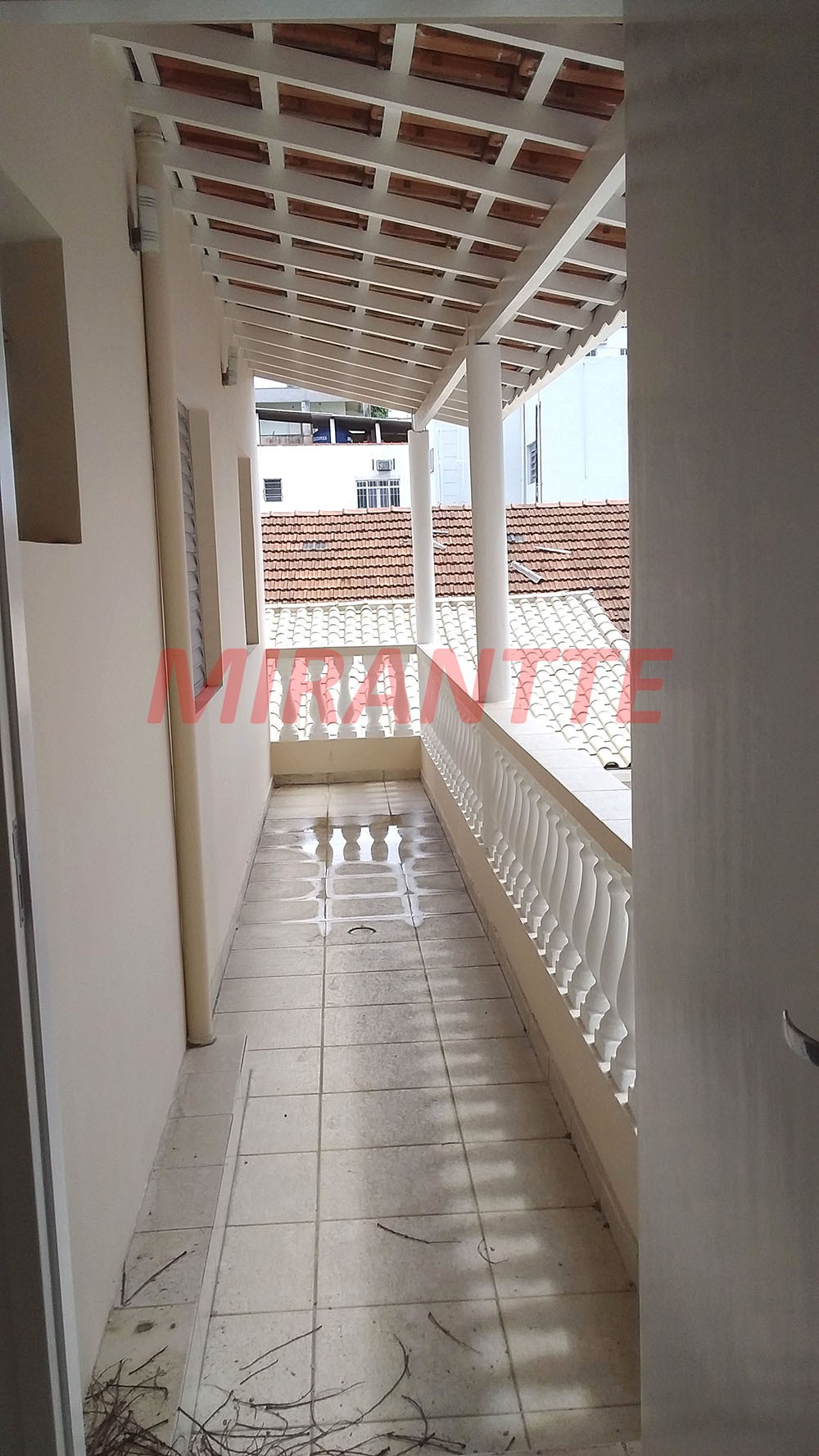 Sobrado de 270m² com 5 quartos em Santana