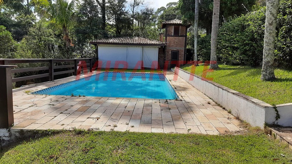 Sobrado de 446m² com 4 quartos em Parque Petropolis