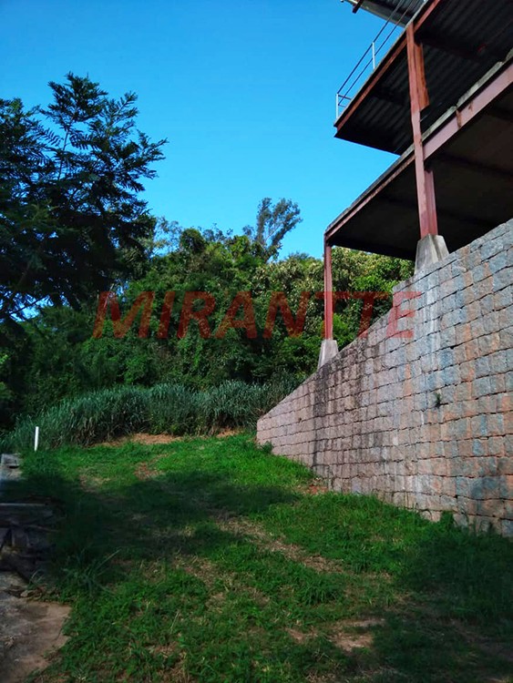 Terreno de 820m² com 4 quartos em Jardim Peri