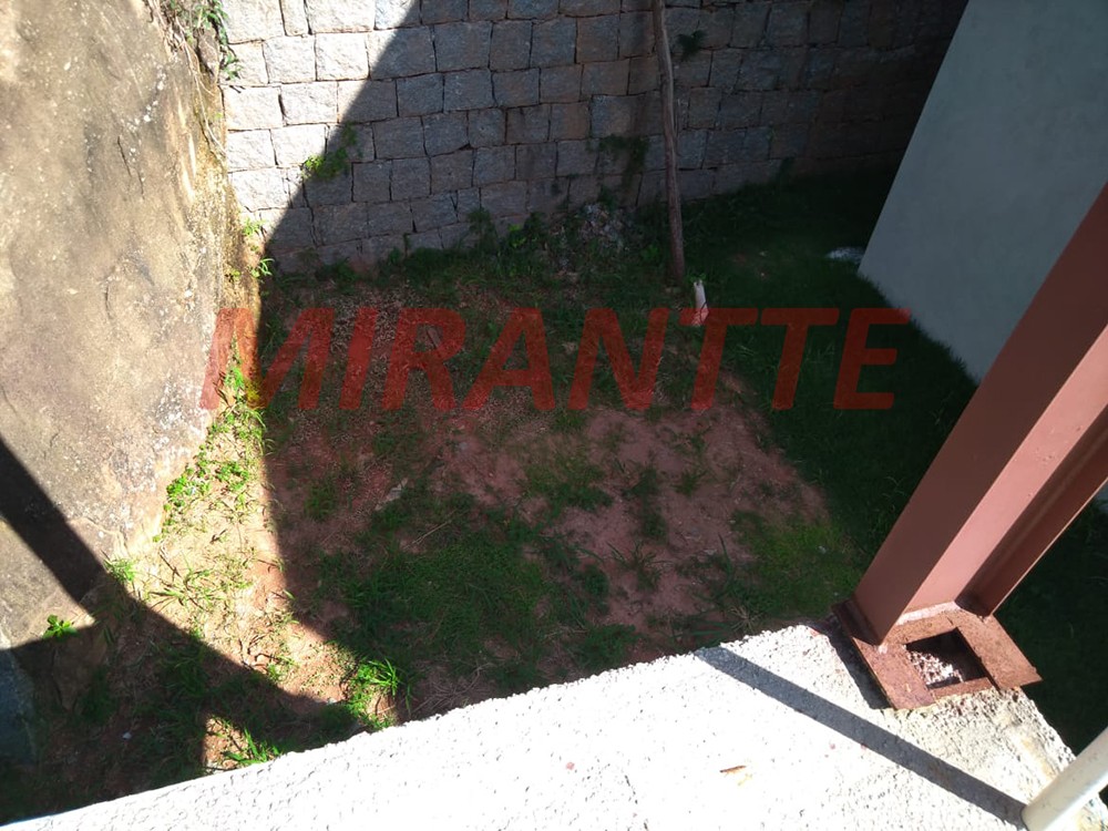 Terreno de 820m² com 4 quartos em Jardim Peri