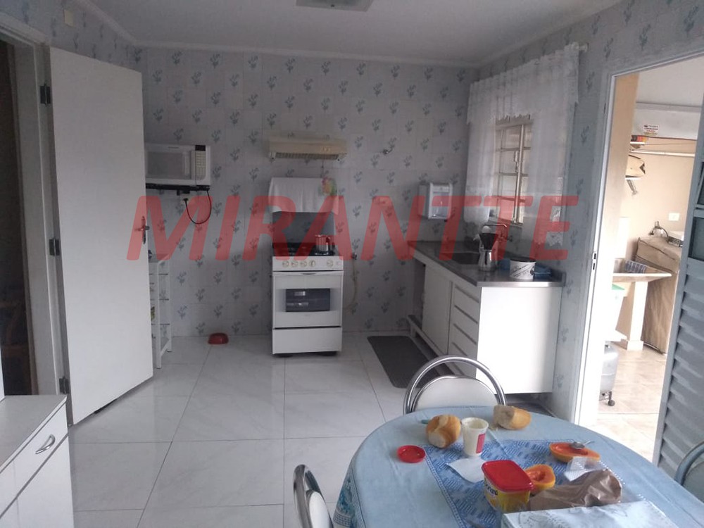 Sobrado de 150m² com 4 quartos em Vila Amelia