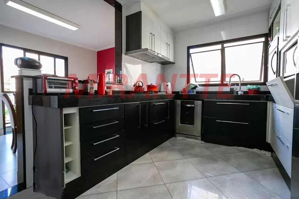 Apartamento de 313m² com 4 quartos em Santana