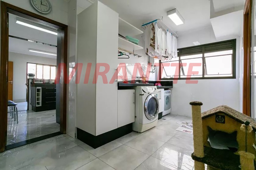 Apartamento de 313m² com 4 quartos em Santana