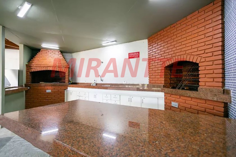 Apartamento de 313m² com 4 quartos em Santana