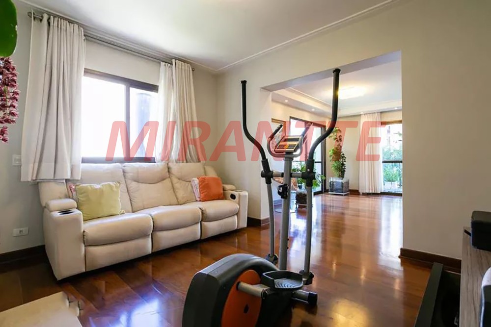 Apartamento de 313m² com 4 quartos em Santana