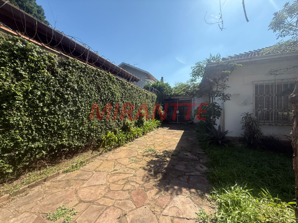 Terreno de 1000m² com 3 quartos em Jardim Floresta