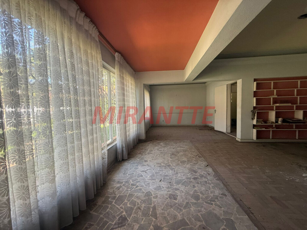 Terreno de 1000m² com 3 quartos em Jardim Floresta