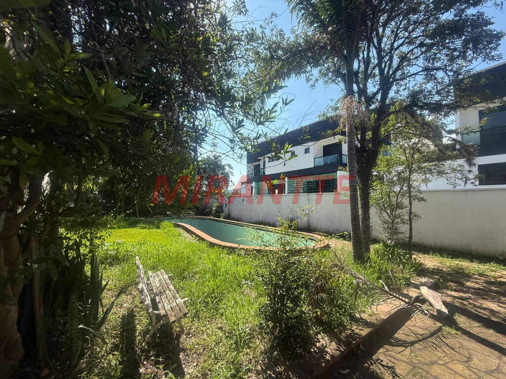 Terreno de 1000m² com 3 quartos em Jardim Floresta