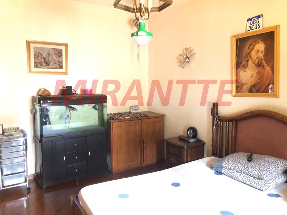 Sobrado de 571m² com 4 quartos em Vila Rosália