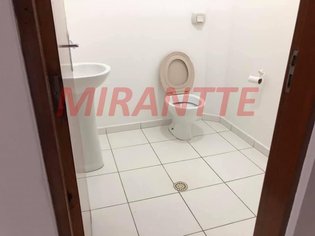 Comercial de 500m² com 8 quartos em Jaçana