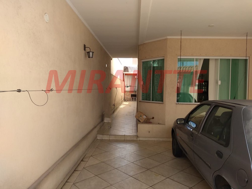 Sobrado de 110m² com 3 quartos em Vila Nova Carolina