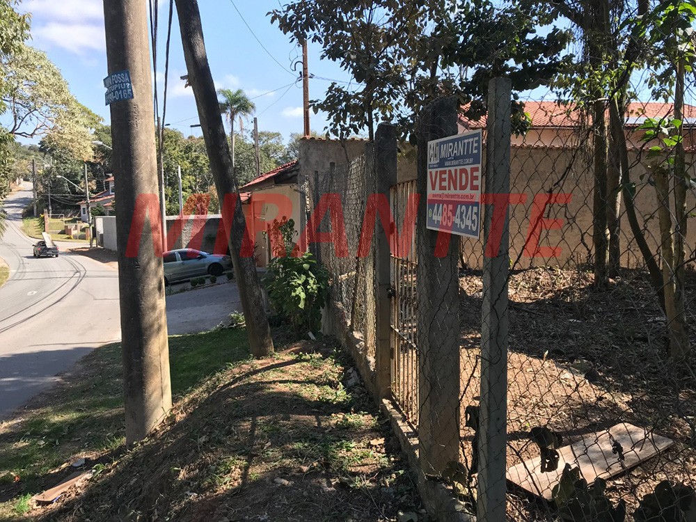 Terreno de 595m² em Serra da Cantareira