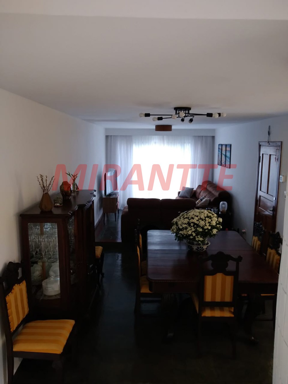 Sobrado de 180m² com 3 quartos em Jardim Tremembé