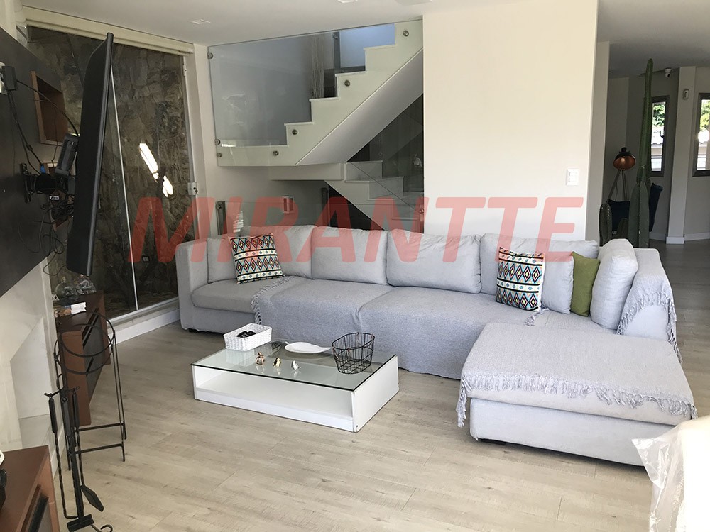 Sobrado de 480m² com 3 quartos em Tucuruvi