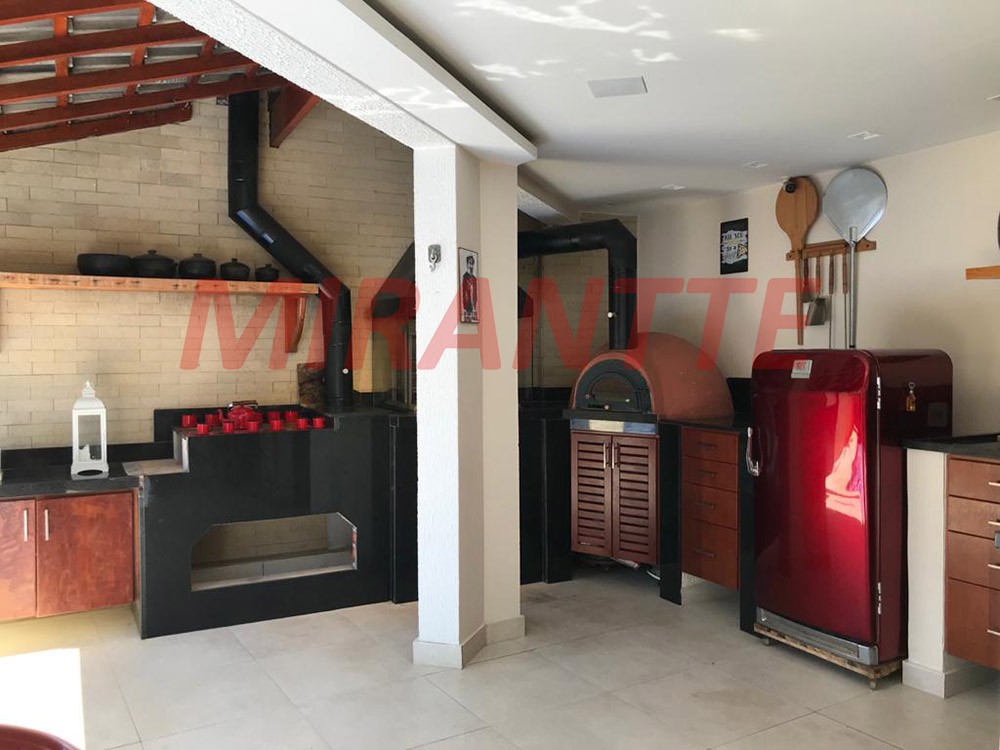 Sobrado de 480m² com 3 quartos em Tucuruvi