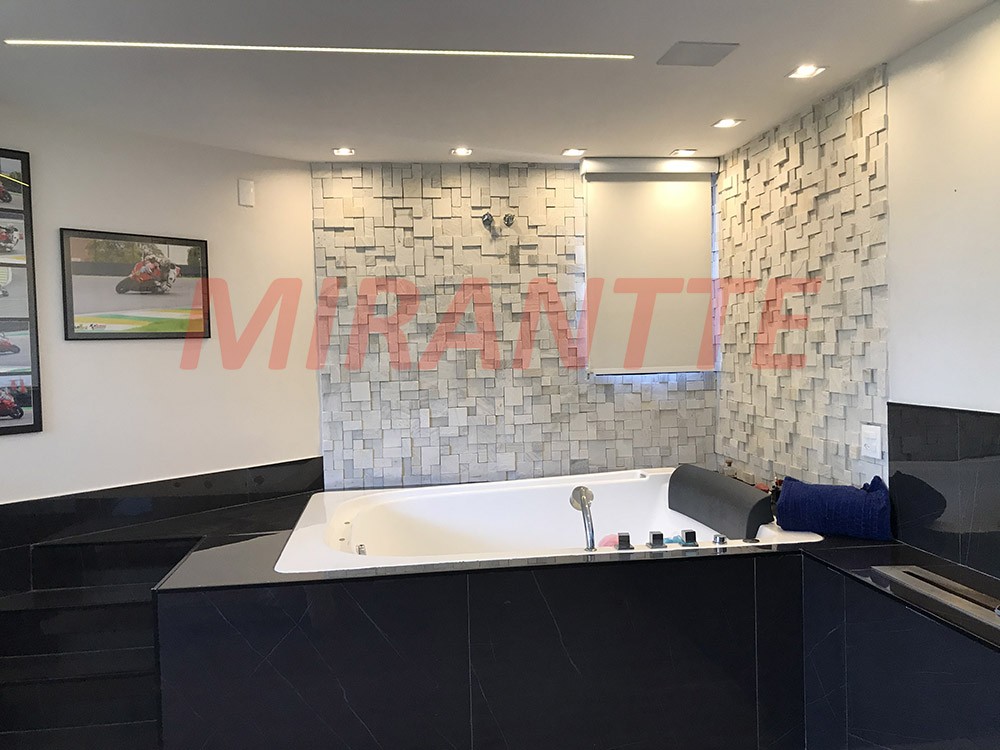 Sobrado de 480m² com 3 quartos em Tucuruvi