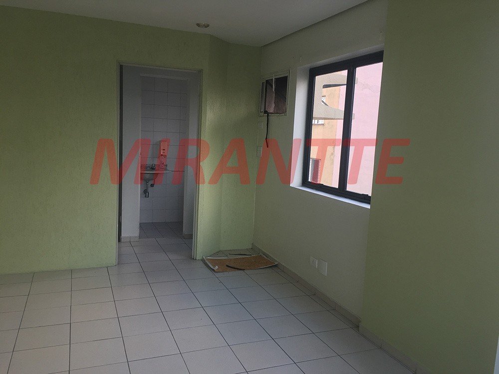 Comercial de 33m² em Santana