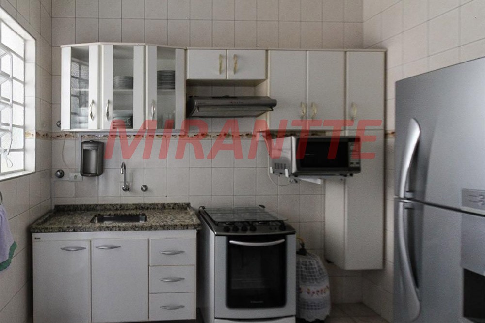 Apartamento de 92m² com 2 quartos em Pari