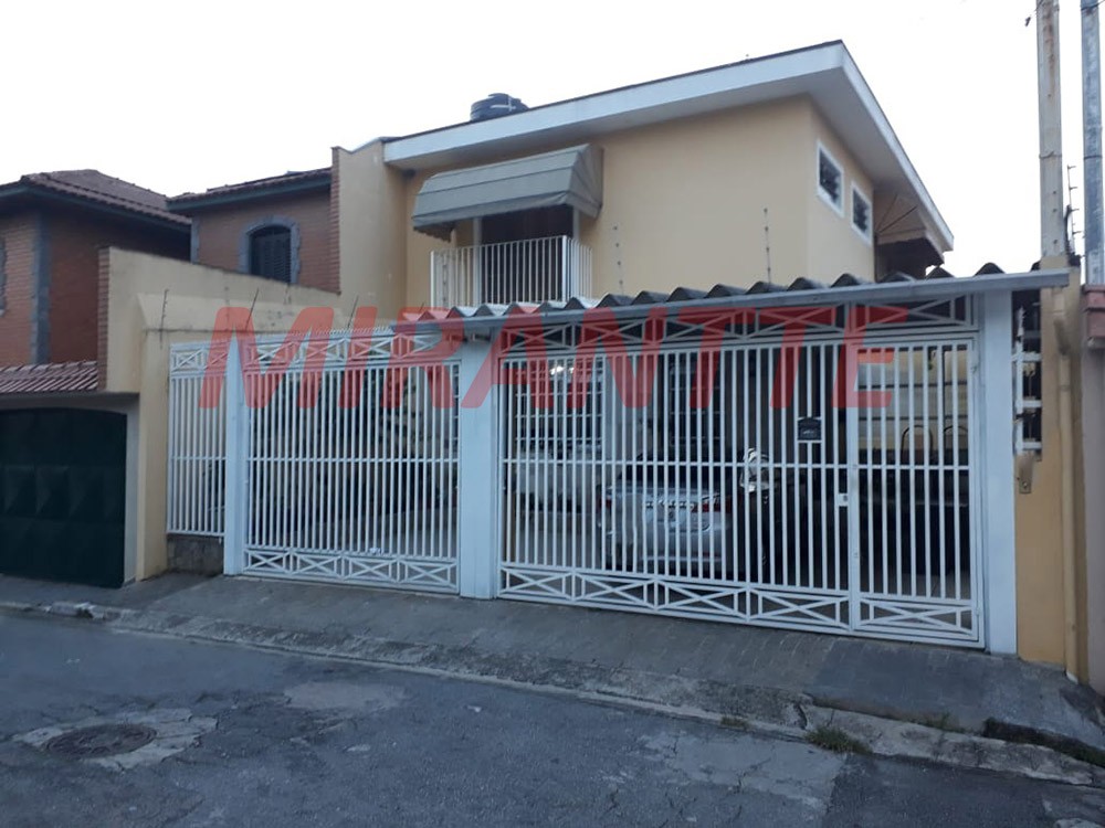Sobrado de 191m² com 4 quartos em Parada Inglesa