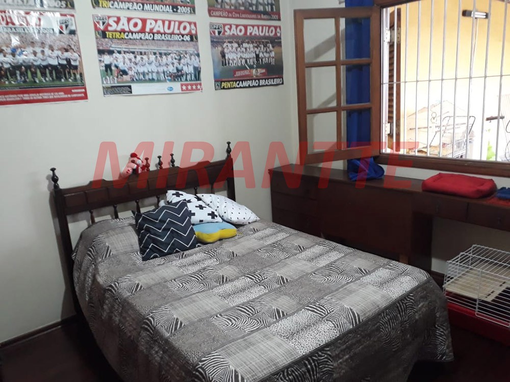 Sobrado de 191m² com 4 quartos em Parada Inglesa