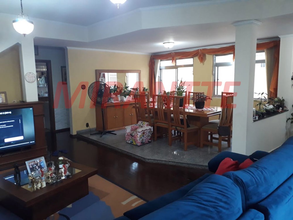 Sobrado de 191m² com 4 quartos em Parada Inglesa