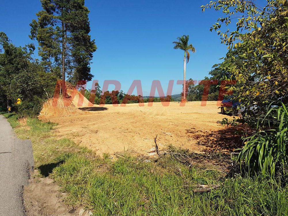Terreno de 18000m² em CENTRO