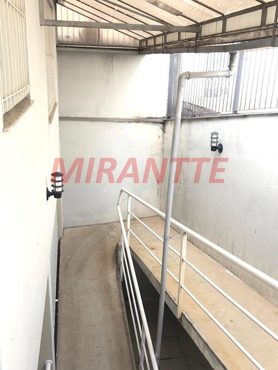 Comercial de 209m² em Parada Inglesa