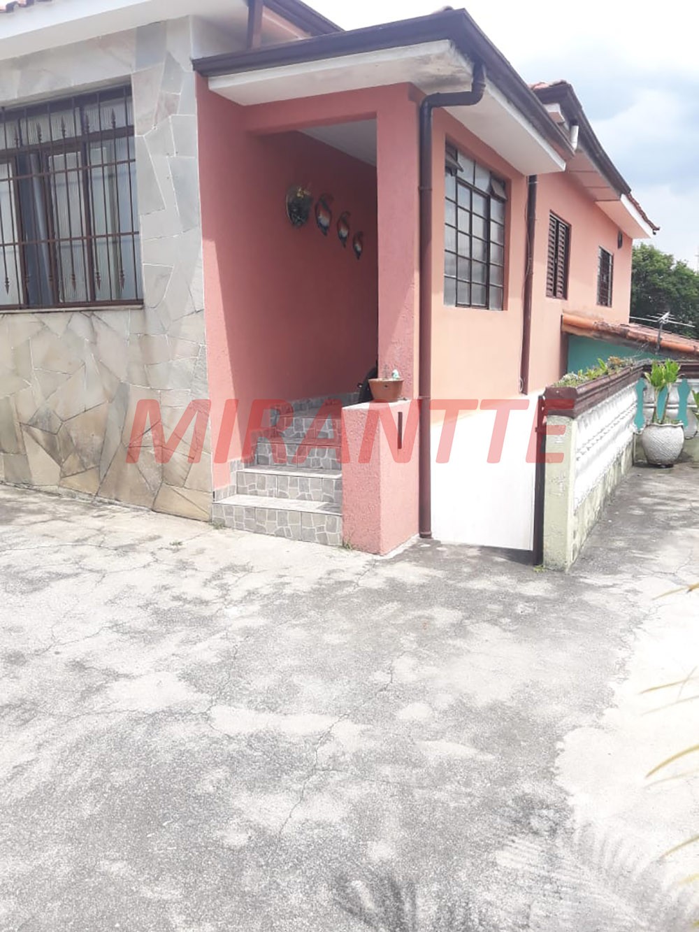 Casa terrea de 179m² com 5 quartos em Chora Menino