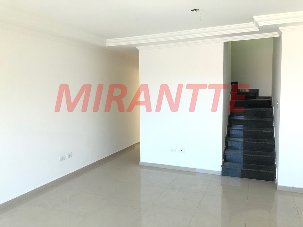 Sobrado de 160m² com 3 quartos em Vila Constança