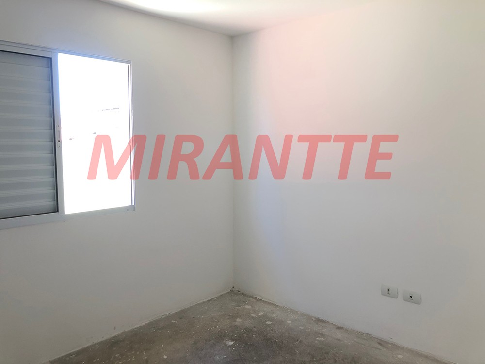 Sobrado de 160m² com 3 quartos em Vila Constança