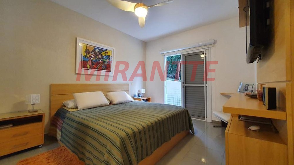 Sobrado de 319m² com 3 quartos em Serra Da Cantareira