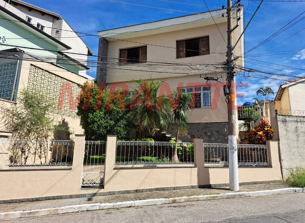 Sobrado de 146m² com 3 quartos em Mandaqui