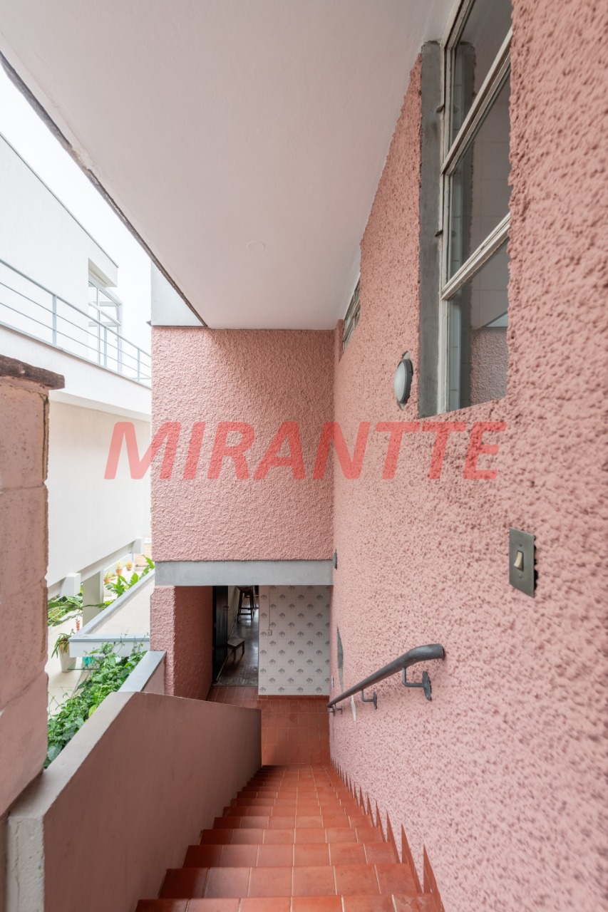 Sobrado de 367m² com 7 quartos em Santana