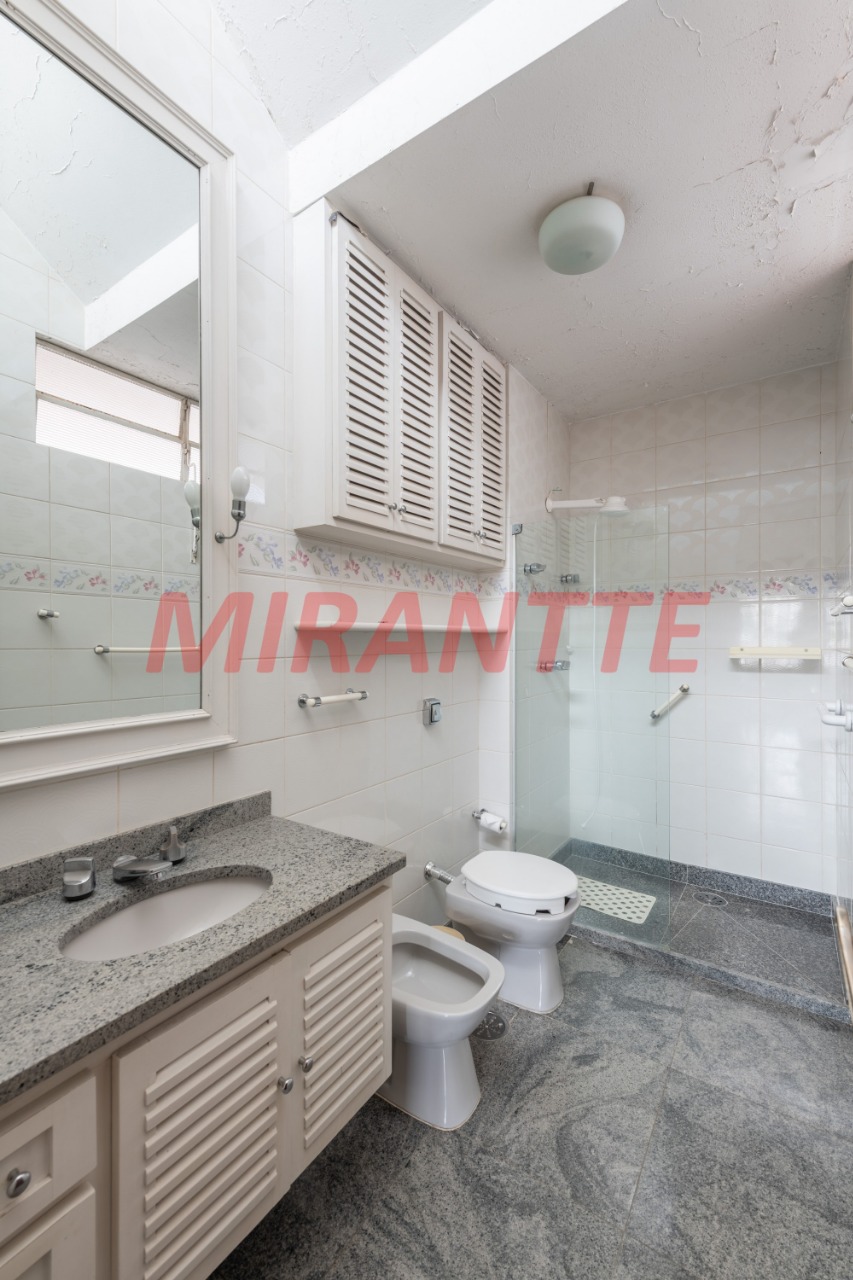Sobrado de 367m² com 7 quartos em Santana